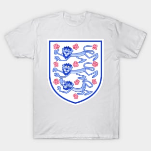 Three lions 3 lions with English pink tudor roses, plus cartoon panther on a blue shield T-Shirt